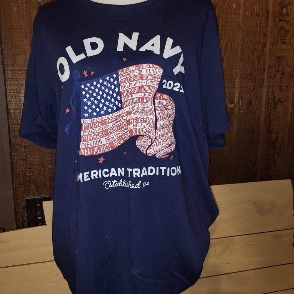 Xl old navy shirt